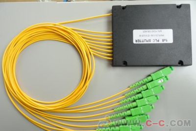 書宇供應(yīng)平面光波導(dǎo)分路器 盒式PLC 1分32光纖分路器的卓越性能與應(yīng)用